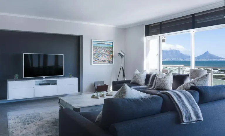 Read more about the article  Luxury Home Decor