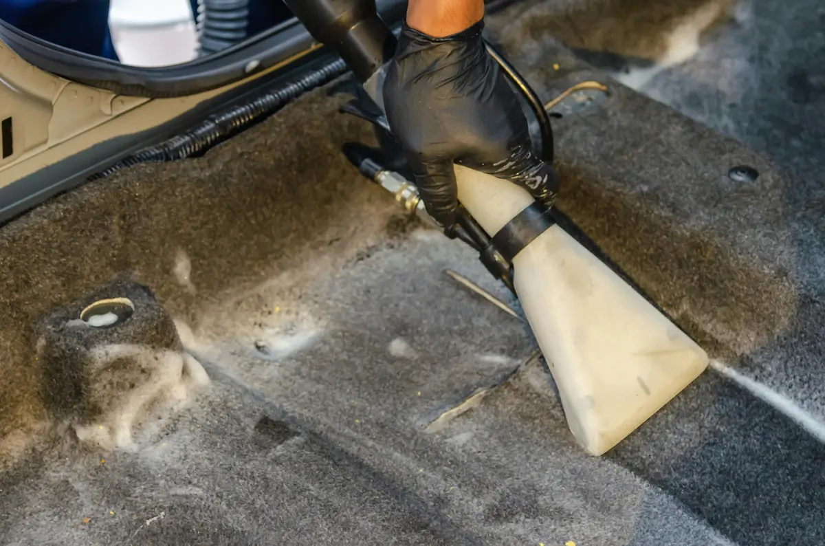 You are currently viewing 6 Carpet Cleaner Myths: It’s Not Only for Fancy Homes!