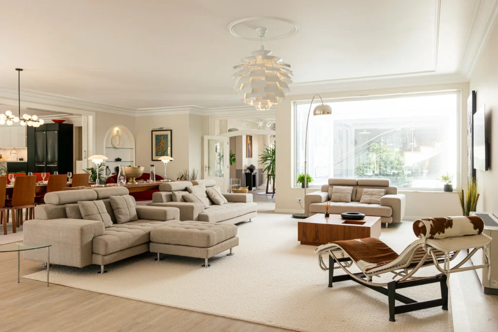  
Celebrity Homes